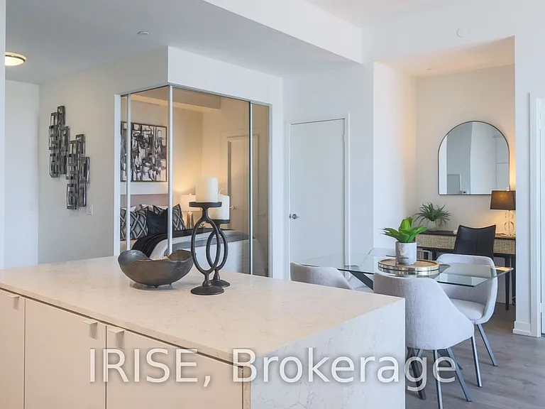 270 Dufferin St #1119 — Photo 11