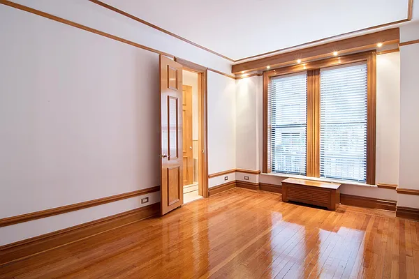 Rented by WAM Partners - William Moses Co. | media 26