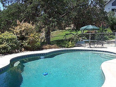 Beautiful Pebble-tech Pool