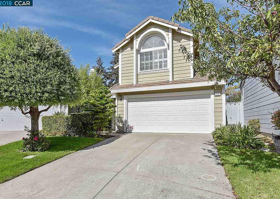 2nd image of 514 Dohrmann Ln