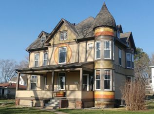 218 Lincoln St, Wayne, NE 68787