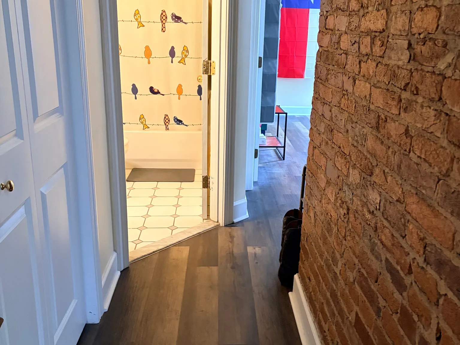 2 bed, $1,650 — Photo 4