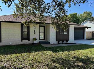 2525 S Capri Ln, Wichita, KS 67210