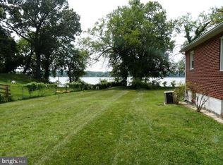 203 Choptank Ave, Rosedale, MD 21237