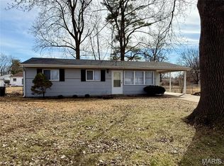 13 Mary Rose Ct, Hazelwood, MO 63042