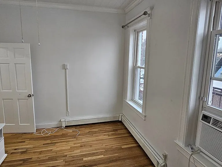 4110 Park Ave #3 — Photo 14