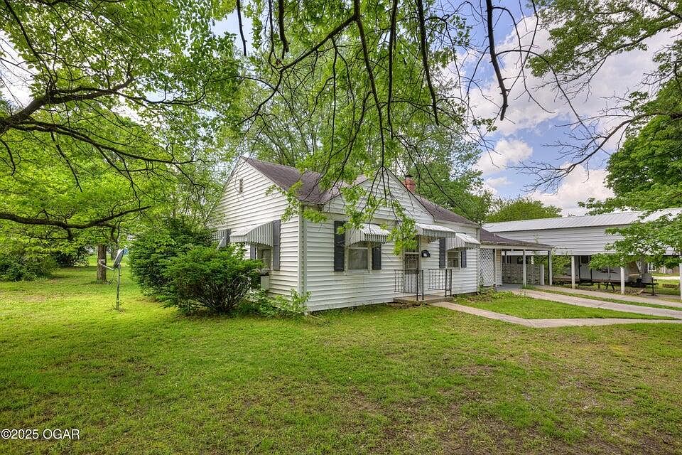 1st image of 720 Kentland Drive