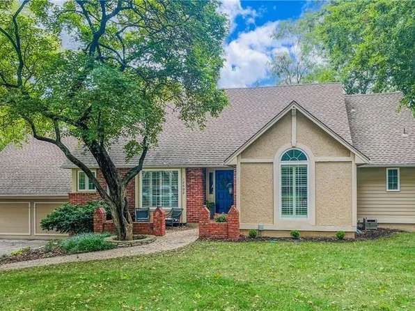 12602 Ensley Ln, Leawood, KS 66209