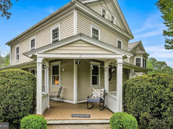 25 Freeman Dr, Lebanon, PA 17042