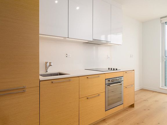 2nd image of 13438 Central Ave #2011