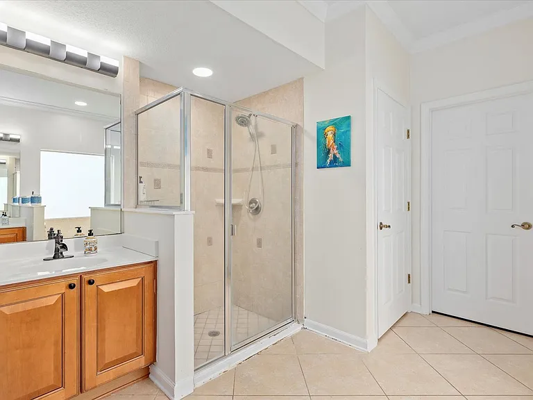 1687 Majestic View Ln — Photo 11