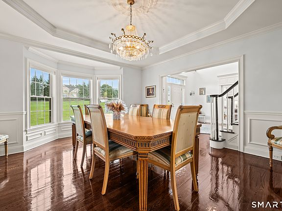 4th image of 180 Weathervane Drive