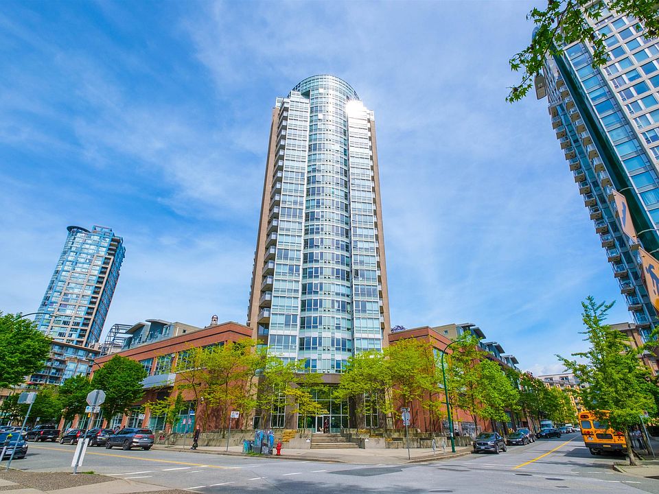 1st image of 63 Keefer Pl #1703