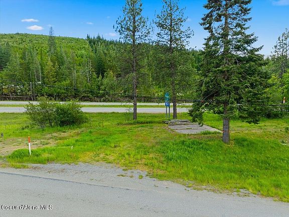3rd image of 41476 Riverview Dr