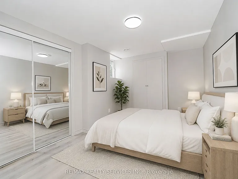 74 Bremner St #BASEMENT — Photo 5