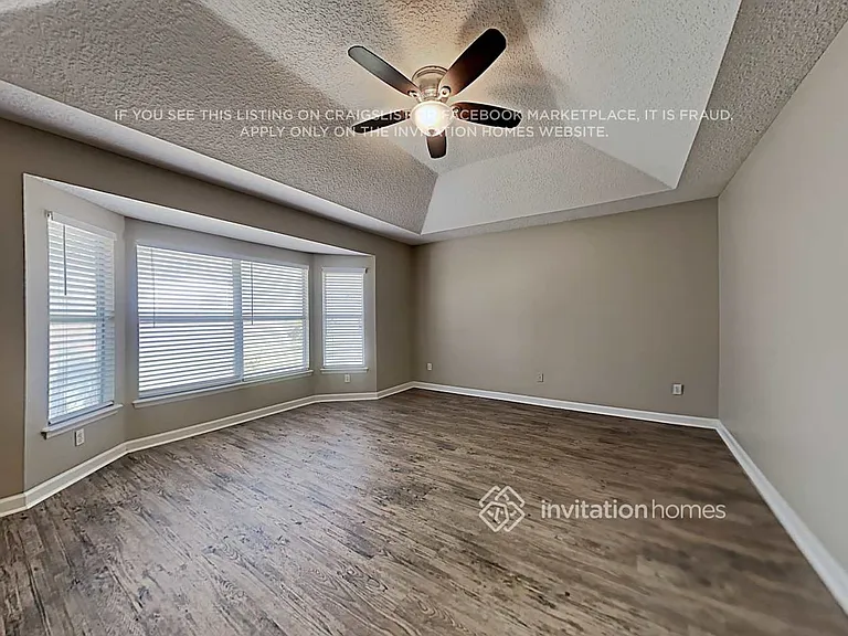 8627 Stanmoor Ct — Photo 10
