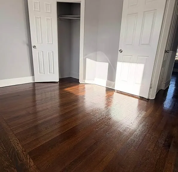 534 Howard Ave #2 — Photo 2