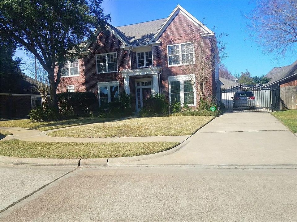 1st image of 13218 Sycamore Heights St