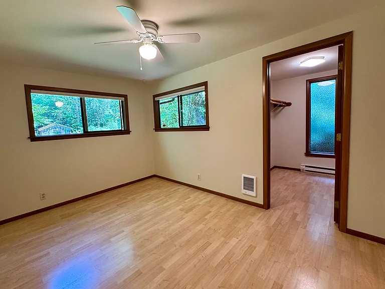 13807 Silven Ave NE #A — Photo 16