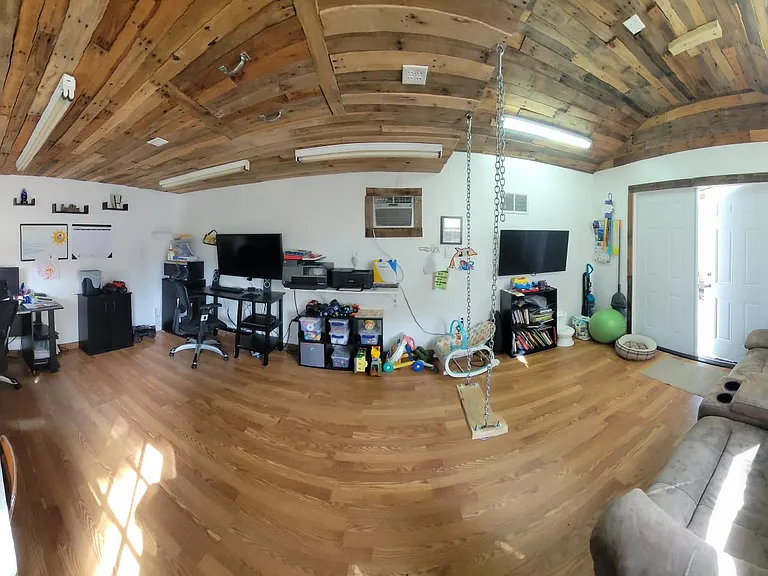 1731 Bayshore Dr — Photo 50