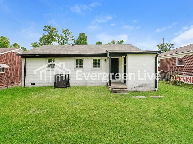 1706 Eastwood Ave — Photo 14