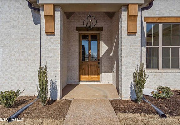 5th image of 5392 Grayson Way