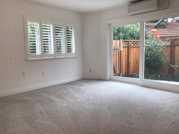 2nd image of 19359 Titus Ct
