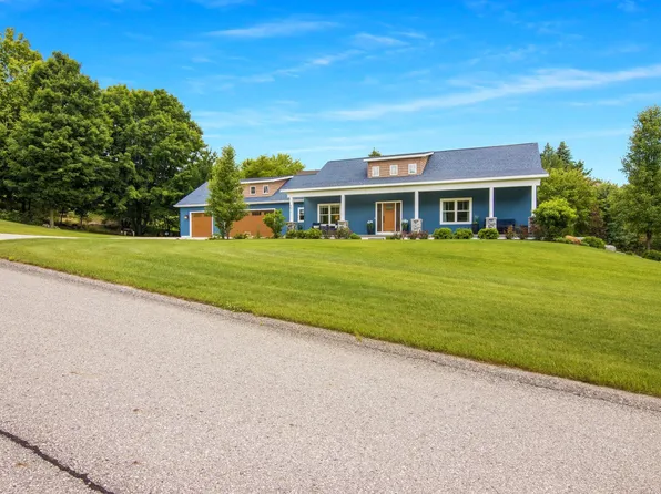 4674 Morning Glory Ln, Traverse City, MI 49684