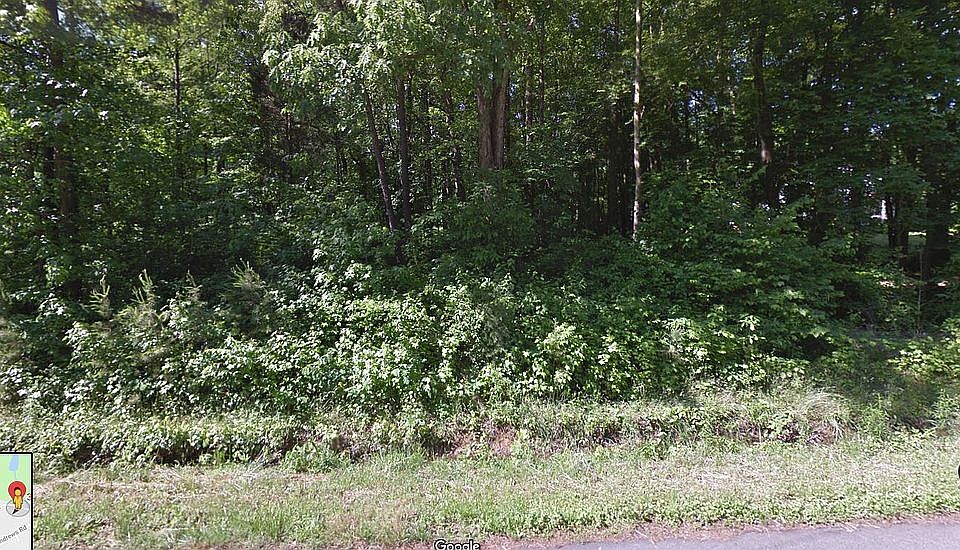 1st image of 3240 Broadmoor Dr