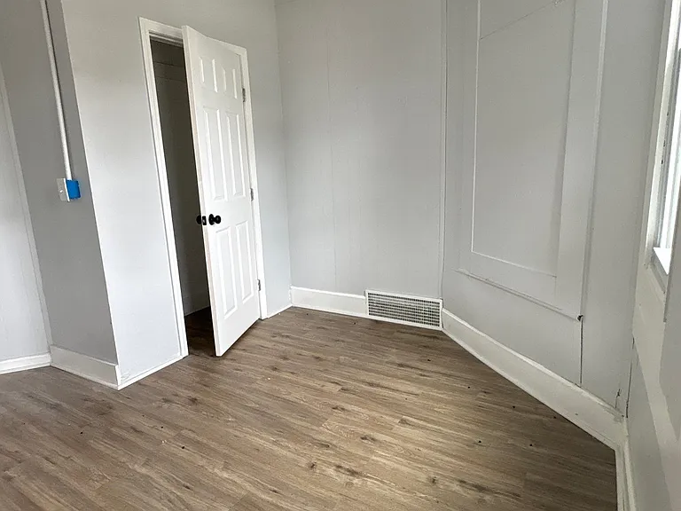 1517 Minnesota Ave #4 — Photo 16