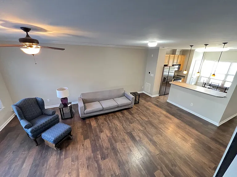 50303 Governors Dr — Photo 9