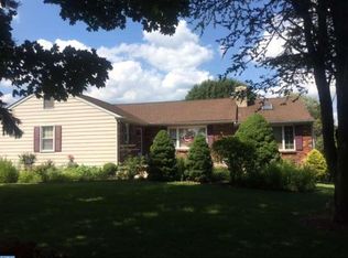 246 Daleville Rd, Cochranville, PA 19330