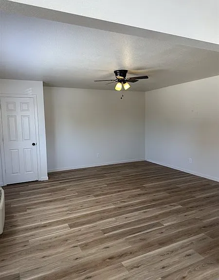 1155 Willow St #A — Photo 3