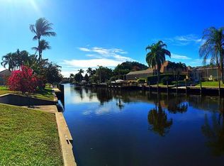 5626 Driftwood Pkwy, Cape Coral, FL 33904