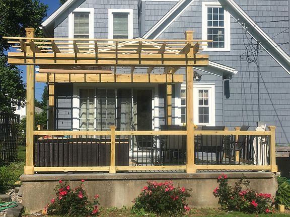 4th image of 93 S Manning St