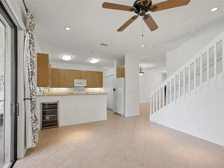7631 Bristol Cir — Photo 10