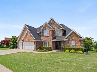 6913 W Shadow Valley Rd, Rogers, AR 72758