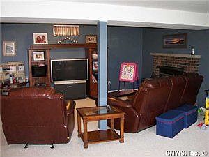 4th image of 117 Margo Ln