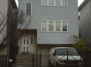 82 Vesey St #2, Newark, NJ 07105