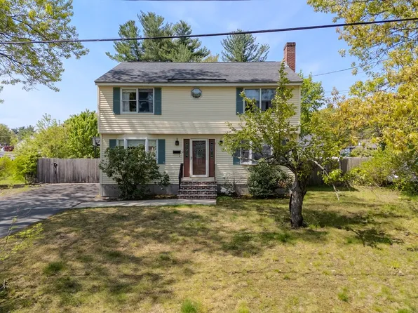 12 Jensen Ave, Chelmsford, MA 01824