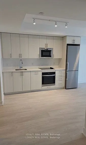 2545 Simcoe St N #2202 — Photo 2