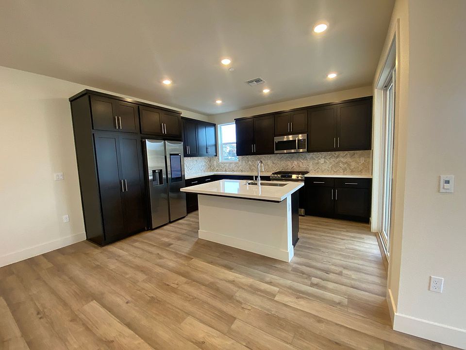 5538 Holly Bay Ave Dublin CA Zillow