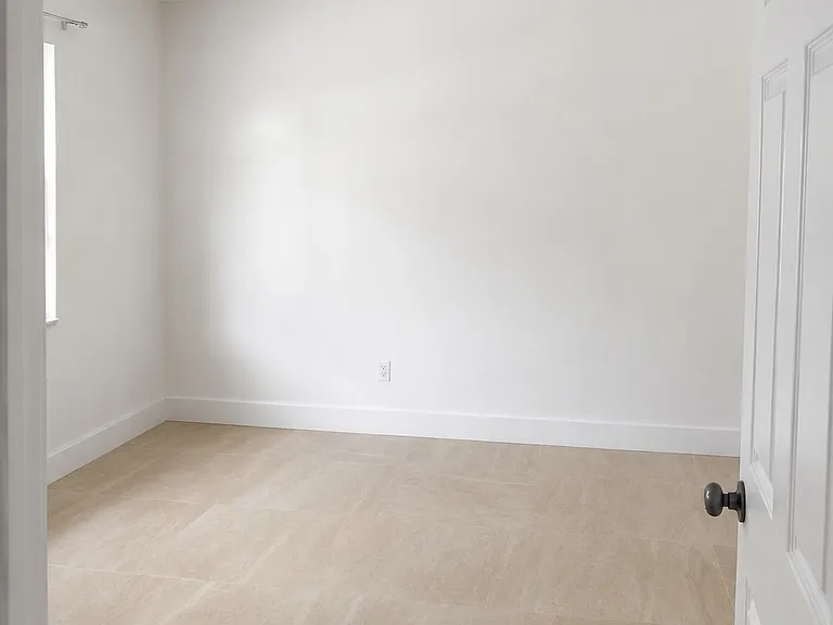 7985 SW 86th St #412 — Photo 5