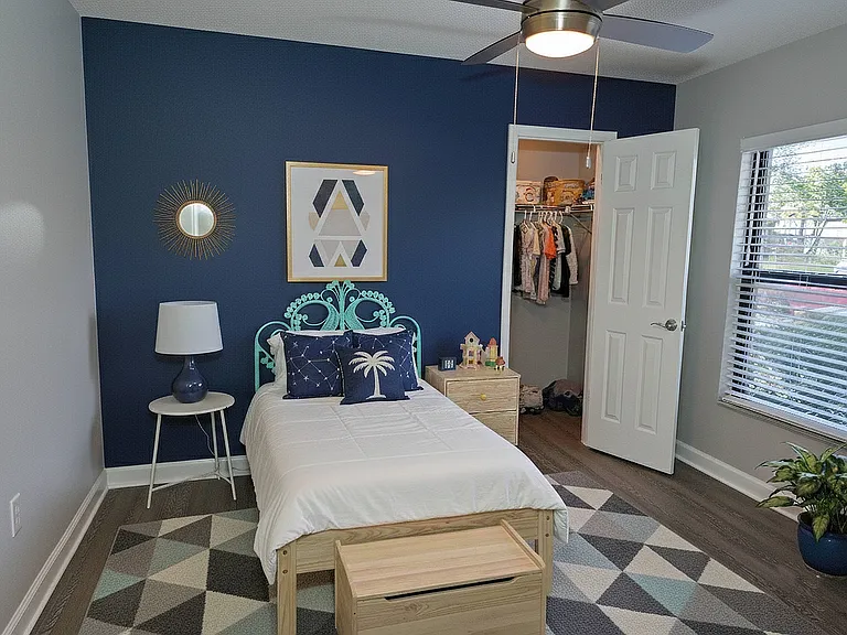 The Palms of Clearwater Bedroom (virtually staged)