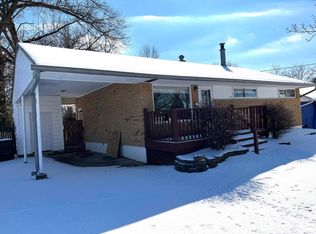8088 Peacock Dr, Cincinnati, OH 45239