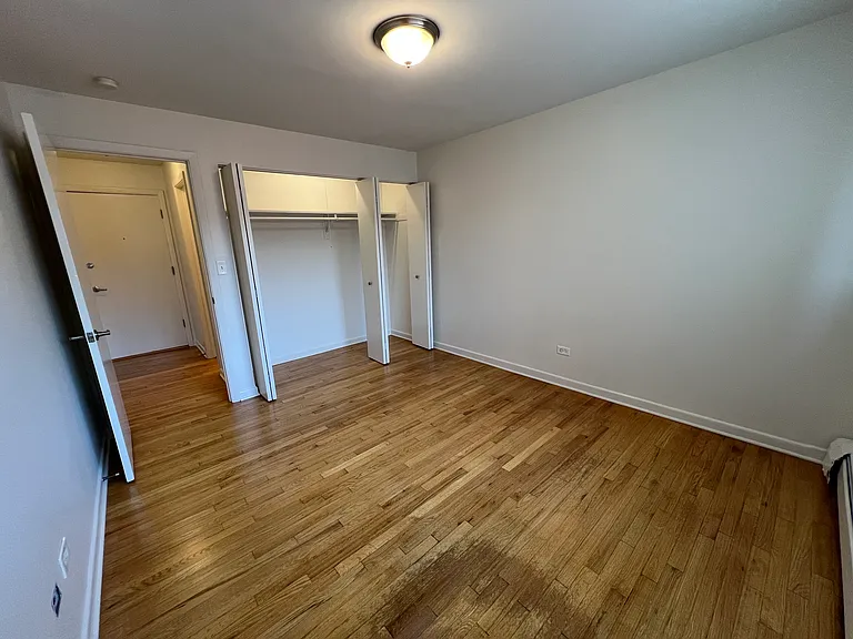 6010 N Winthrop Ave #303 — Photo 14