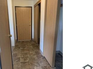 3540 E Douglas Ave, Des Moines, IA 50317