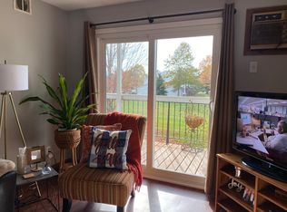 7624 157th St W APT 205, Apple Valley, MN 55124