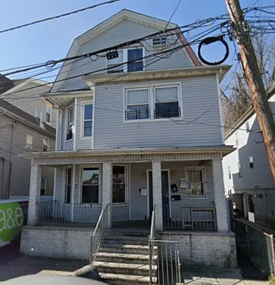 62 Cypress St #2 — Photo 1
