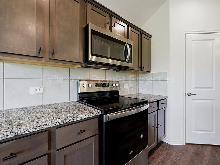 3311 Brookstone Dr — Photo 7